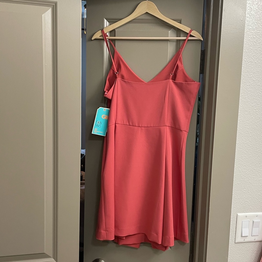 GB pink/dark pink spaghetti strap dress. NWT. MEDIUM.